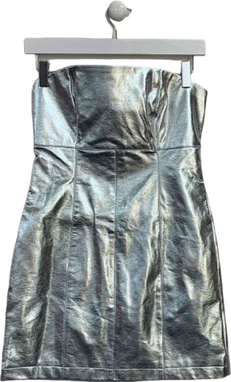 Nasty Gal Silver Metallic Faux Leather Bandeau Mini Dress UK 8 Chic Halter Mini Dress Nasty Gal Silver Metallic Faux Leather Bandeau Mini Dress UK 8 Chic Halter Mini Dress