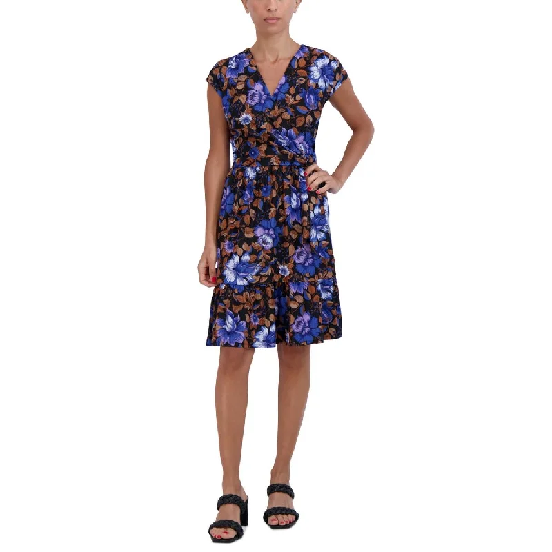 Signature By Robbie Bee Womens Petites Floral A-Line Mini Dress Chic Sleeveless Mini Dress Signature By Robbie Bee Womens Petites Floral A-Line Mini Dress Chic Sleeveless Mini Dress