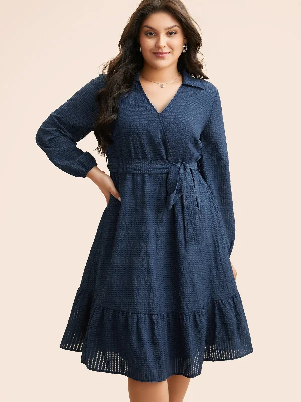 Overlap Collar Plain Textured Midi Dress