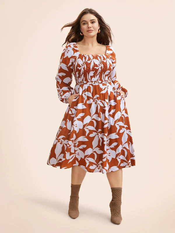 Silhouette Floral Print Shirred Midi Dress