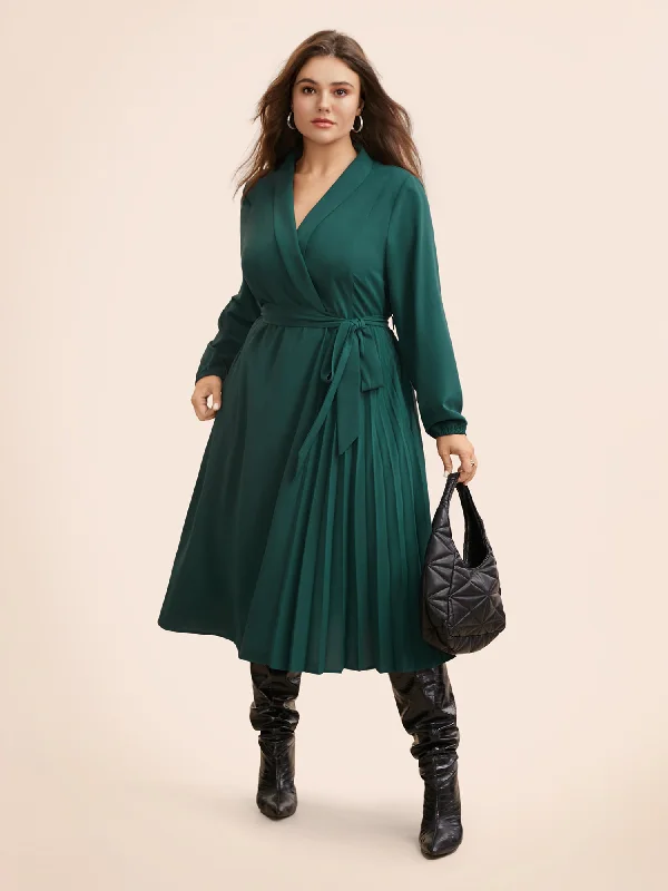 Suit Collar Pleated Belted Midi Dress