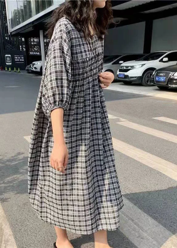 Beautiful Black Cinched Plaid Cotton Maxi Dresses Half Sleeve Cozy Cold-Shoulder Maxi Dress Beautiful Black Cinched Plaid Cotton Maxi Dresses Half Sleeve Cozy Cold-Shoulder Maxi Dress