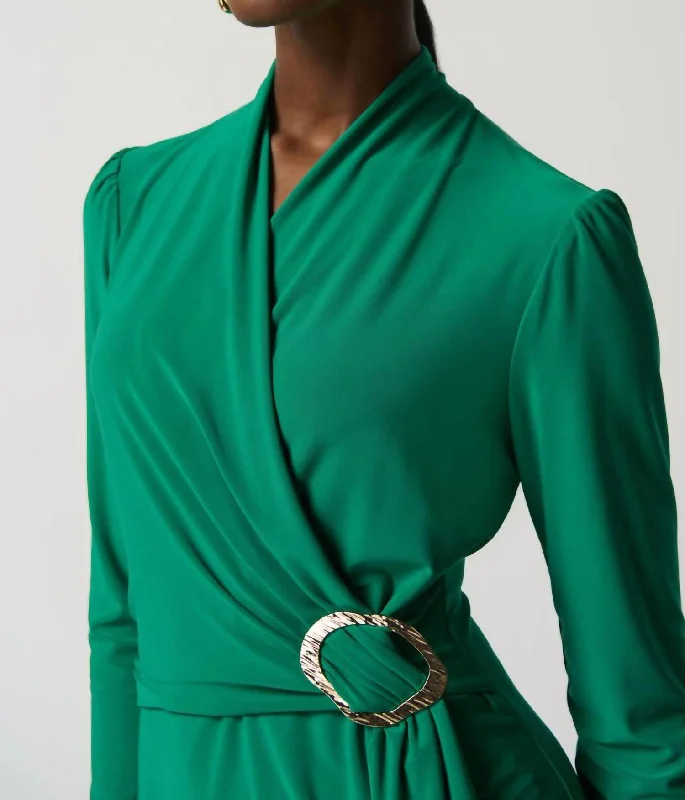 Long Sleeve Wrap Dress In Kelly Green