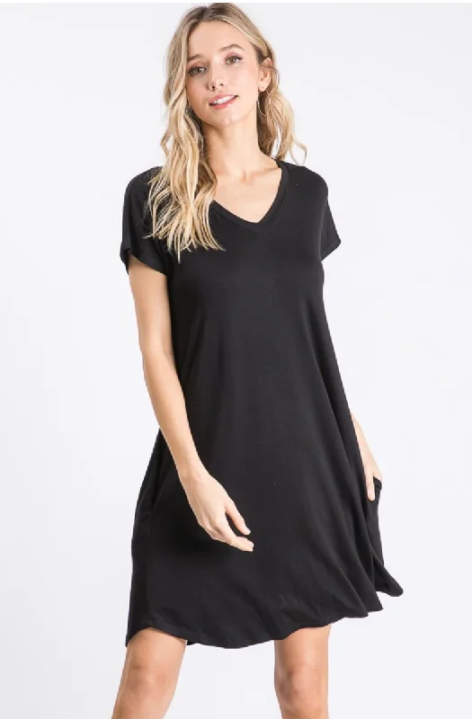 Black T-Shirt Dress with Pockets Welt Pockets Slit Pockets