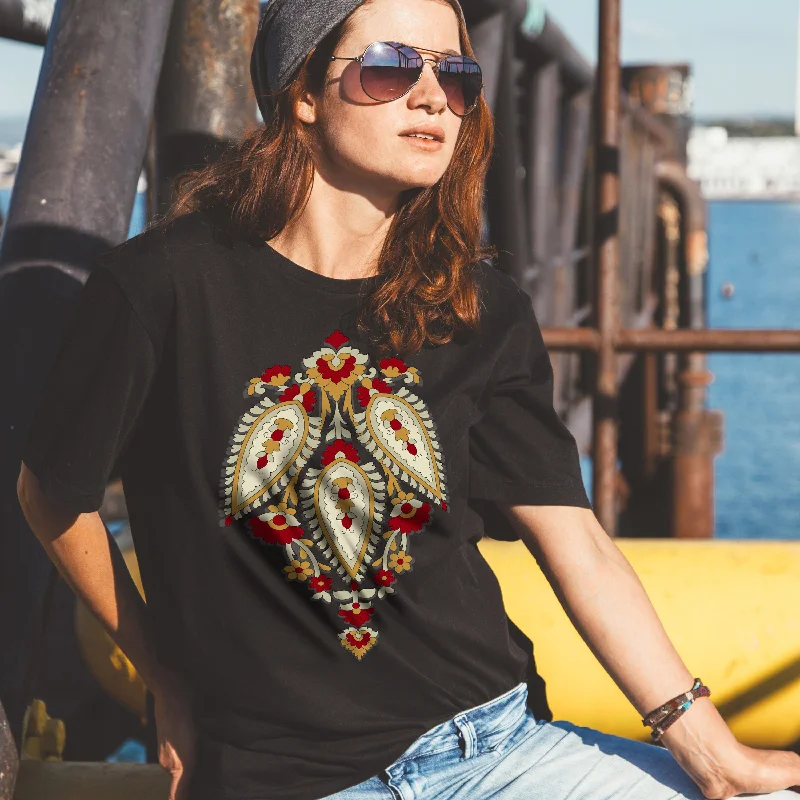 Floral Tee Graphic Embroidered Appliqued