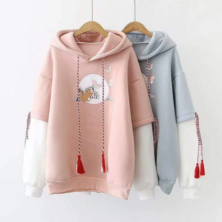 Women's Kawaii Squirrel Butterfly Printed Hoodies With Tassels Hoodie with Exposed Zipper Edgy Industrial Women's Kawaii Squirrel Butterfly Printed Hoodies With Tassels Hoodie with Exposed Zipper Edgy Industrial