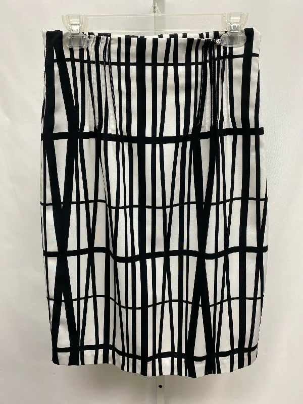 Size 6 Worthington Black/Ivory Skirt cashmere skirt fine