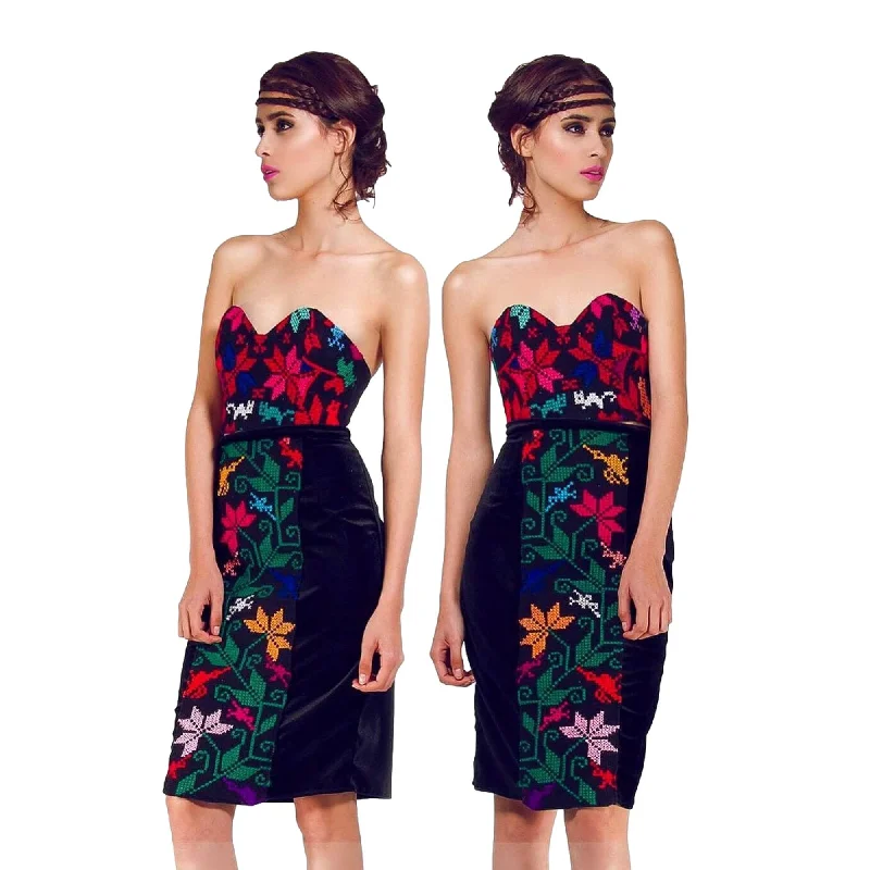 Mexican Fashion Embroidered Skirt - Nayibi Mexico Puebla Pencil Skirt pleated skirt texture Mexican Fashion Embroidered Skirt - Nayibi Mexico Puebla Pencil Skirt pleated skirt texture