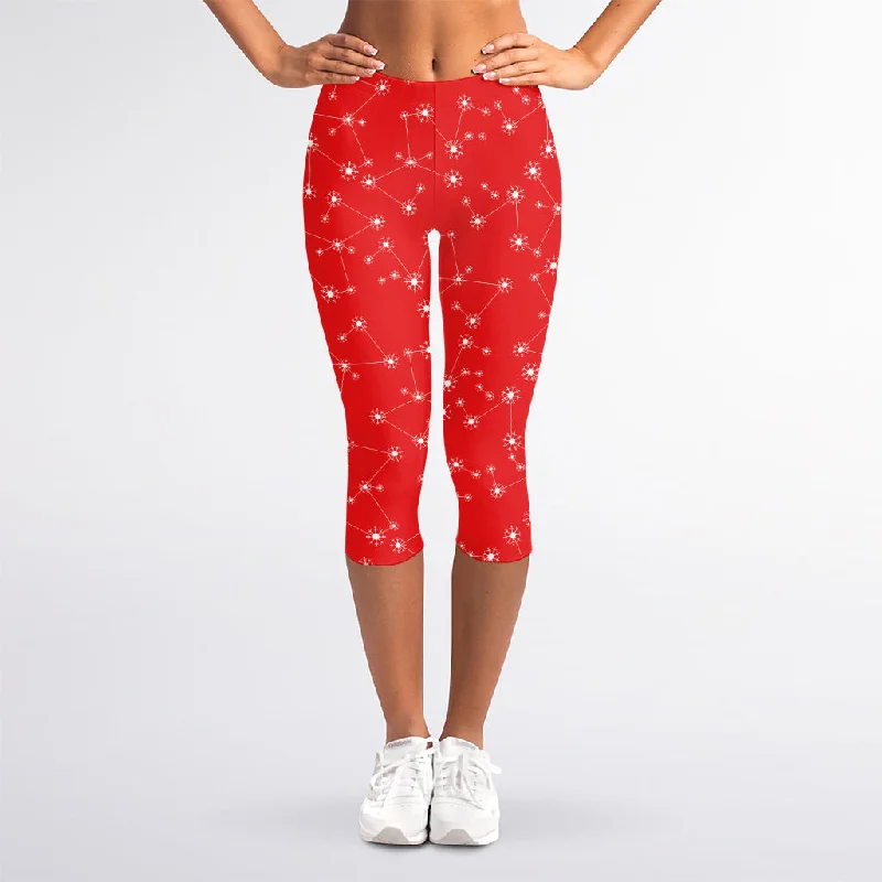 Red And White Snowflake Pattern Print Women's Capri Leggings Elegant Textured Leggings Red And White Snowflake Pattern Print Women's Capri Leggings Elegant Textured Leggings