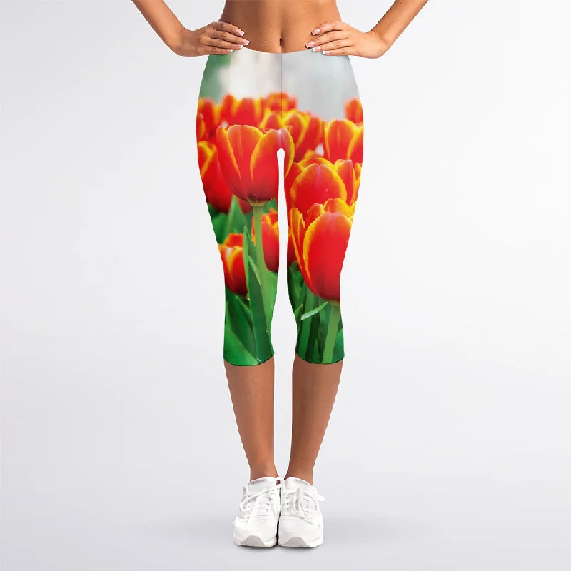 Red And Yellow Tulip Print Women's Capri Leggings Trendy High-Waist Tummy Control Leggings Red And Yellow Tulip Print Women's Capri Leggings Trendy High-Waist Tummy Control Leggings