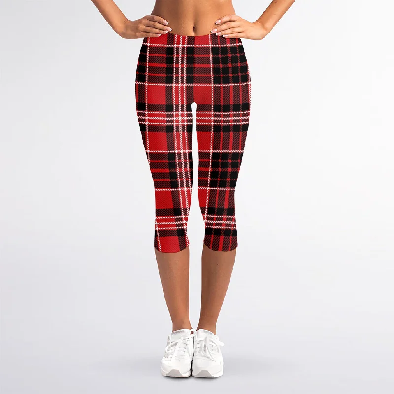 Red Black And White Scottish Plaid Print Women's Capri Leggings Cozy Sweat-Wicking Leggings Red Black And White Scottish Plaid Print Women's Capri Leggings Cozy Sweat-Wicking Leggings
