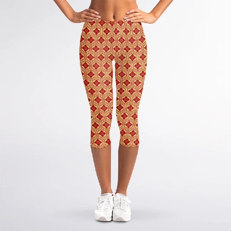 Red Japanese Flower Pattern Print Women's Capri Leggings Stylish Pockets Active Leggings Red Japanese Flower Pattern Print Women's Capri Leggings Stylish Pockets Active Leggings