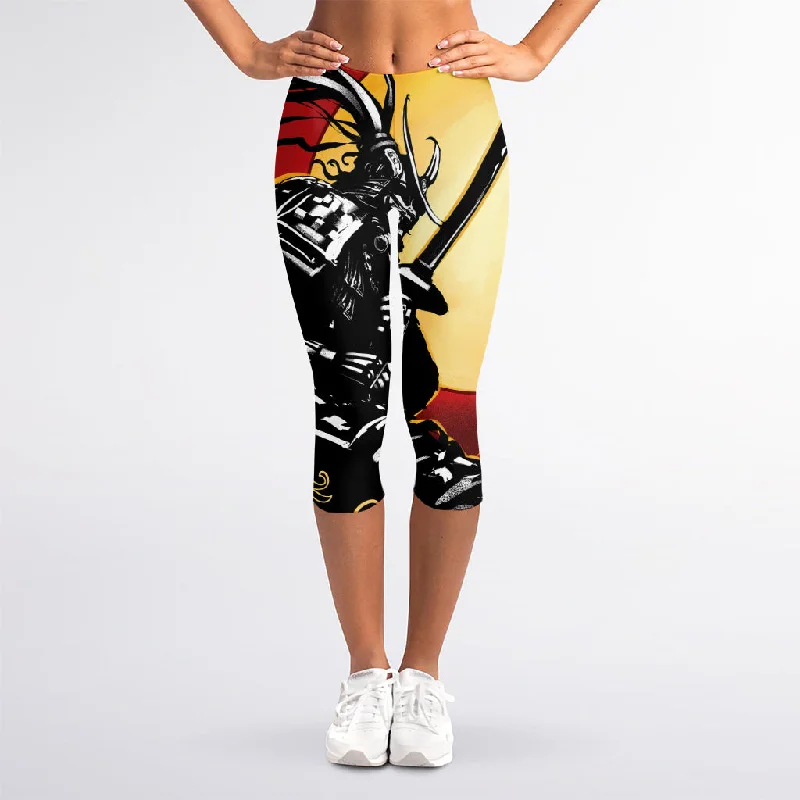 Red Sky And Golden Sun Samurai Print Women's Capri Leggings Fashionable Moisture-Wicking Leggings Red Sky And Golden Sun Samurai Print Women's Capri Leggings Fashionable Moisture-Wicking Leggings