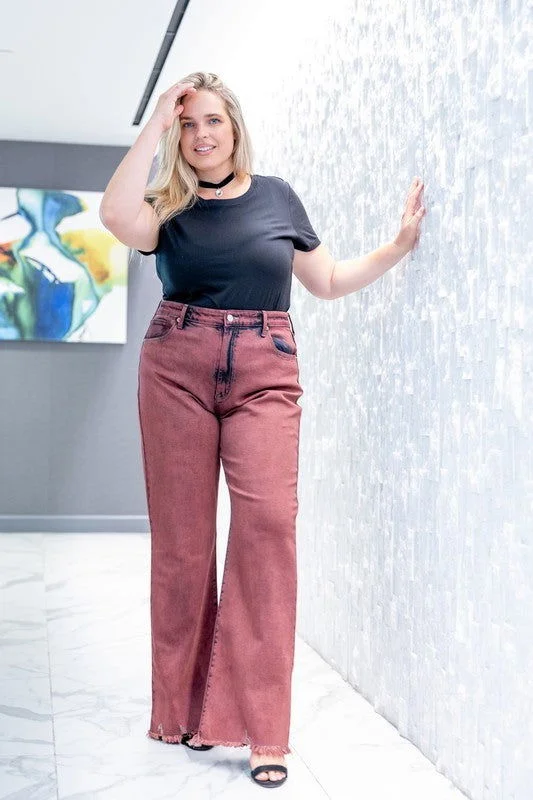 Artemis Vintage Plus Size - High Rise Flared Leg Jeans In Burgundy Chic Cropped Jeans Artemis Vintage Plus Size - High Rise Flared Leg Jeans In Burgundy Chic Cropped Jeans